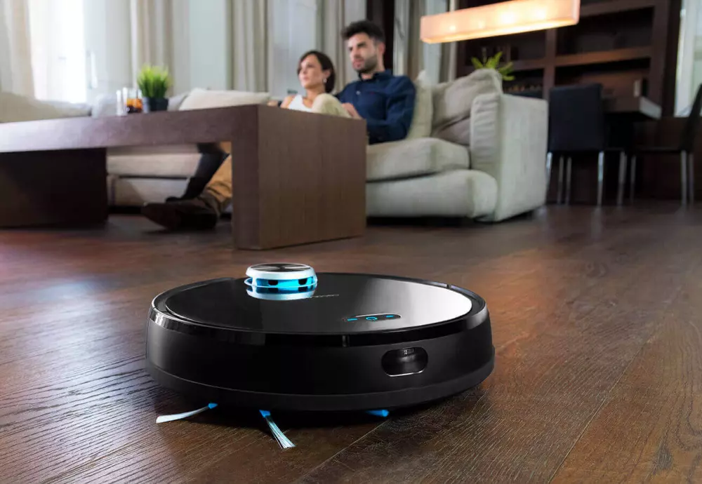 robot vacuum cleaner and mop